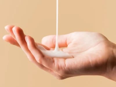 Tại sao vùng kín trở nên nhạy cảm vào mùa xuân | Mẹo chăm sóc dịu nhẹ